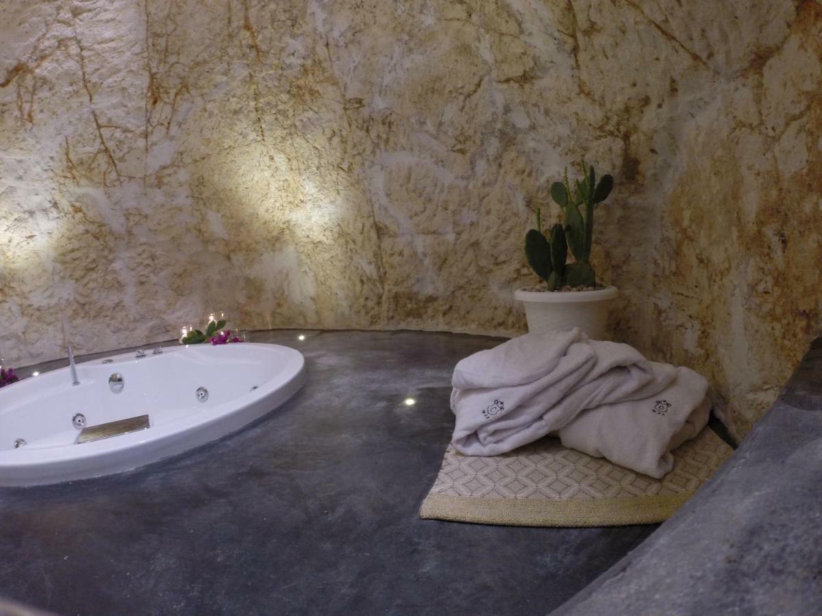 White Luxury Suite Ostuni By Gonewlocation ภายนอก รูปภาพ