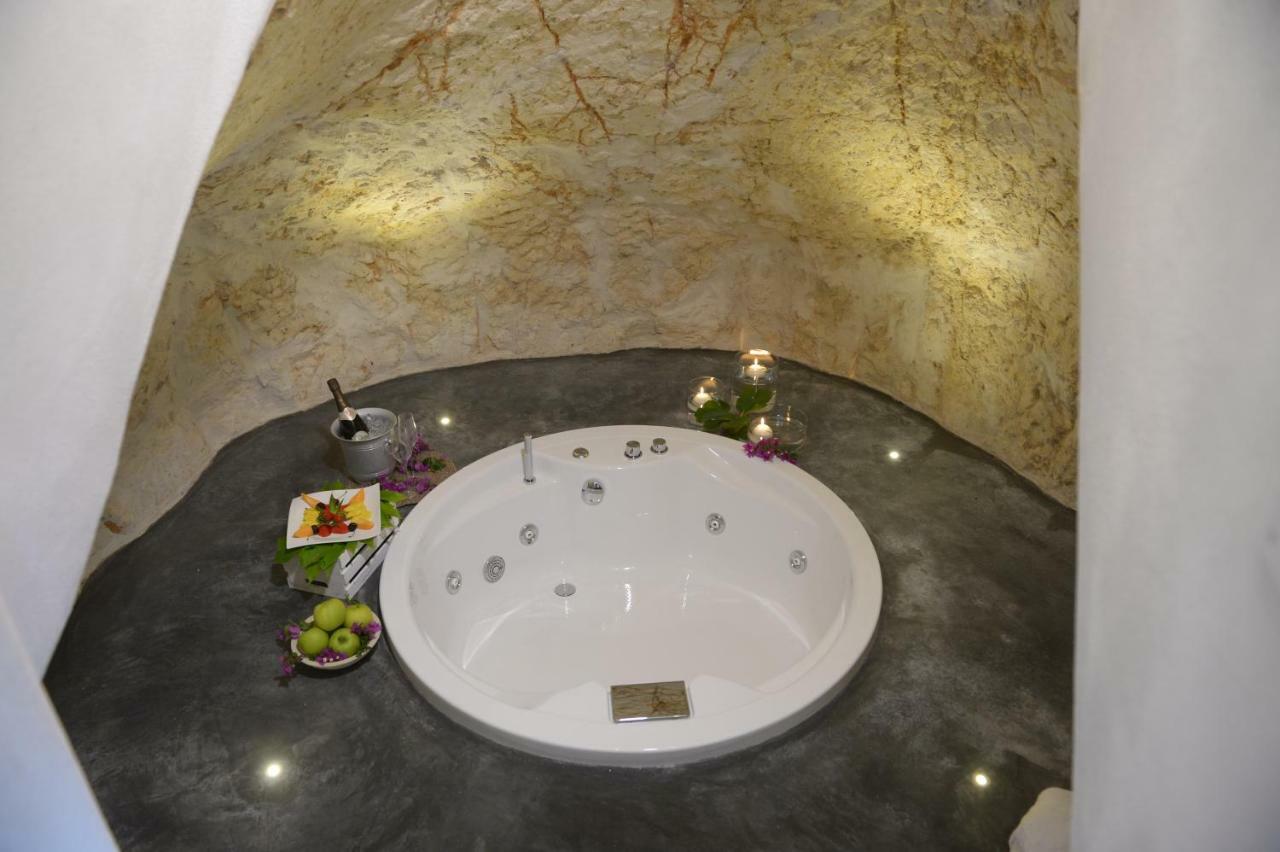 White Luxury Suite Ostuni By Gonewlocation ภายนอก รูปภาพ
