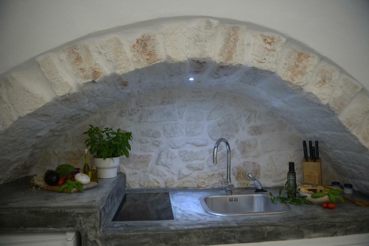 White Luxury Suite Ostuni By Gonewlocation ภายนอก รูปภาพ