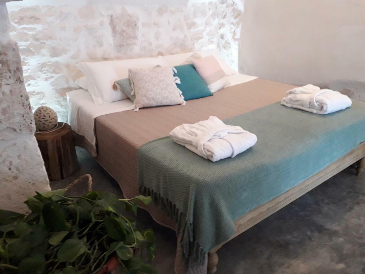 White Luxury Suite Ostuni By Gonewlocation ภายนอก รูปภาพ